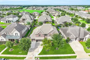 2433 Prairie Mist Ln, Friendswood, TX 77546 - Photo 46