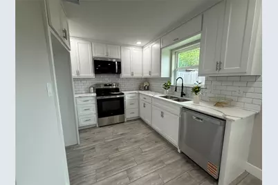 10007 Wren Street, La Porte, TX 77571 - Photo 18
