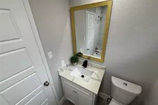10007 Wren St, La Porte, TX 77571 - Photo 22