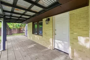 3910 Dickinson Ave, Dickinson, TX 77539 - Photo 6