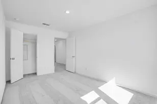 22115 Strathfield Cir, Cypress, TX 77433 - Photo 16