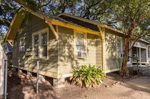 104 S Beauregard St, Alvin, TX 77511 - Photo 14