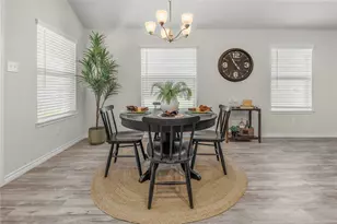 7713 Bunker Dr, Navasota, TX 77868 - Photo 14