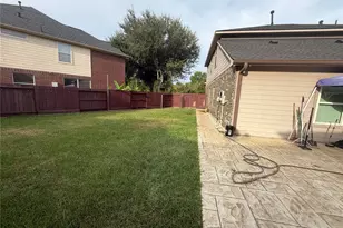 5402 Madison Lee Ln, Houston, TX 77504 - Photo 24