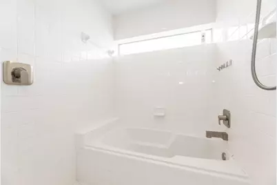 2714 Chenevert Street, Houston, TX 77004 - Photo 34