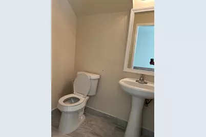 6942 Paris #B, Houston, TX 77021 - Photo 4