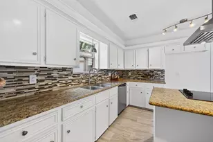 15407 Glenwood Park Dr, Houston, TX 77095 - Photo 16