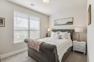 925 Goose Creek St, Webster, TX 77598 - Photo 10