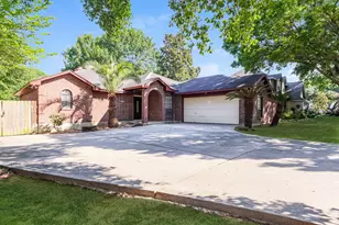 28752 Aloha Ln, Montgomery, TX 77356 - Photo 2