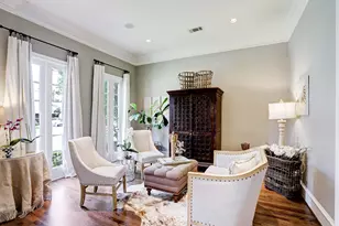 11328 Surrey Oaks Ln, Piney Point Village, TX 77024 - Photo 4