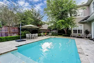11328 Surrey Oaks Ln, Piney Point Village, TX 77024 - Photo 30