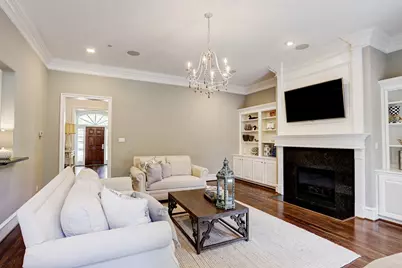11328 Surrey Oaks Lane, Piney Point Village, TX 77024 - Photo 10
