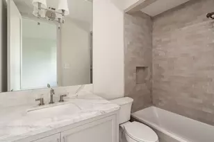 1215 W Pierce St, Houston, TX 77019 - Photo 30