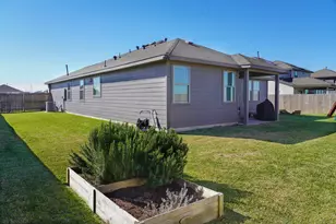 1115 Brahma Cir, East Bernard, TX 77435 - Photo 20