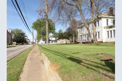 718 E Houston Avenue, Crockett, TX 75835 - Photo 30