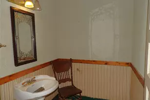 718 E Houston Ave, Crockett, TX 75835 - Photo 12