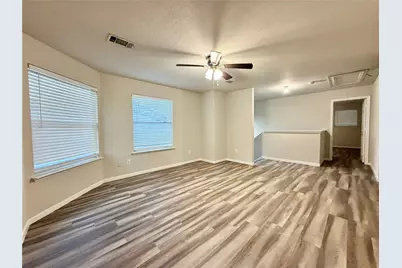 6827 Autumn Thistle Drive, Katy, TX 77449 - Photo 12
