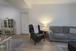 11711 Memorial Dr, Houston, TX 77024 - Photo 2