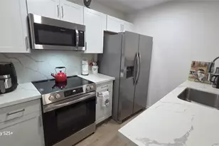 11711 Memorial Dr, Houston, TX 77024 - Photo 6