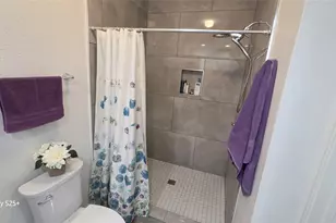 11711 Memorial Dr, Houston, TX 77024 - Photo 10