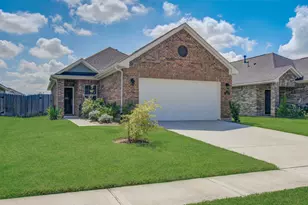 7427 French Quarter Ct, Fulshear, TX 77441 - Photo 2
