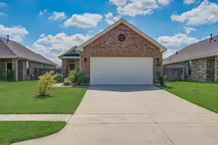 7427 French Quarter Ct, Fulshear, TX 77441 - Photo 1