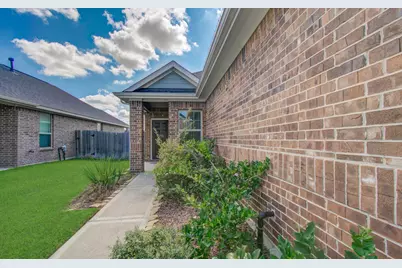 7427 French Quarter Court, Fulshear, TX 77441 - Photo 4