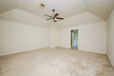9731 New Kent Drive, Sugar Land, TX 77498 - Photo 12