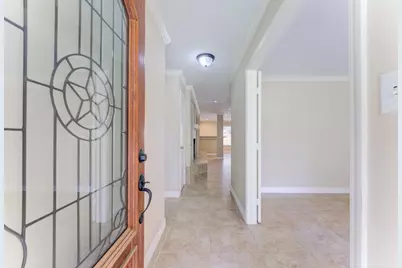 6523 Cypress Point Drive, Houston, TX 77069 - Photo 2