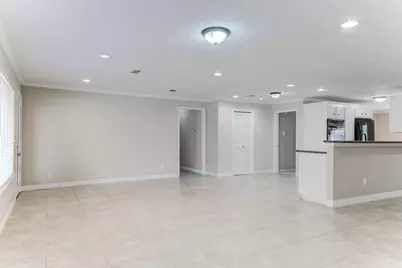 6523 Cypress Point Drive, Houston, TX 77069 - Photo 16