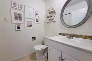 2829 Timmons Ln, Houston, TX 77027 - Photo 14