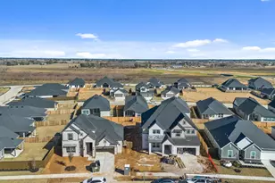 333 Gambels Quail Rd, Waller, TX 77447 - Photo 32