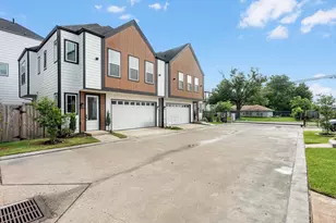 9004 Orange Spg Dr, Houston, TX 77080 - Photo 2