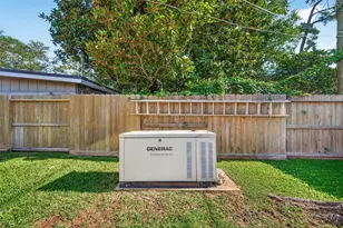 1822 Peer Dr, Houston, TX 77043 - Photo 48
