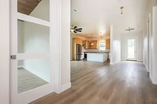 3407 Garrow St, Houston, TX 77003 - Photo 4