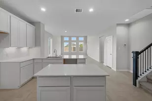 3131 Spitfire Dr, Rosenberg, TX 77471 - Photo 4