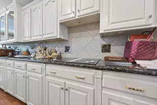 13 Wedgewood Blvd, Conroe, TX 77304 - Photo 20