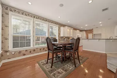 13 Wedgewood Boulevard, Conroe, TX 77304 - Photo 28