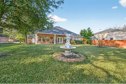 13 Wedgewood Boulevard, Conroe, TX 77304 - Photo 12