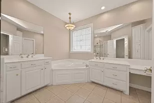 13 Wedgewood Blvd, Conroe, TX 77304 - Photo 46