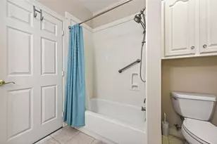 13 Wedgewood Blvd, Conroe, TX 77304 - Photo 22