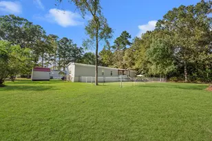 519 S 1st St, Huntington, TX 75949 - Photo 4