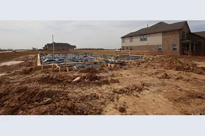 301 Boulden Court, Sealy, TX 77474 - Photo 2