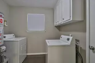 506 Castlelake Dr, Friendswood, TX 77546 - Photo 28