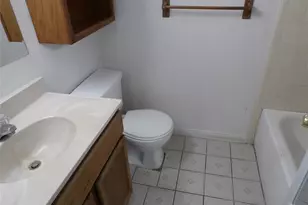 2008 Williamsburg Ct N, League City, TX 77573 - Photo 10