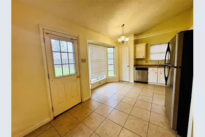 17118 Amber Ridge Drive, Sugar Land, TX 77498 - Photo 10