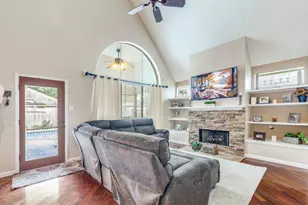 15915 Broad Oak Ct, Tomball, TX 77377 - Photo 8