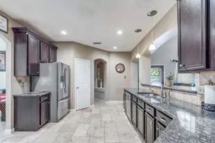 15915 Broad Oak Ct, Tomball, TX 77377 - Photo 6
