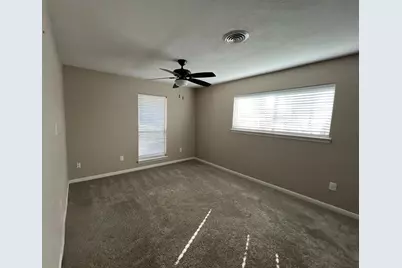 676 Ravensworth Drive, Conroe, TX 77302 - Photo 8
