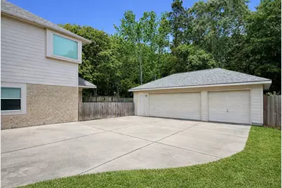 2119 Stoneycreek Park, Conroe, TX 77385 - Photo 4